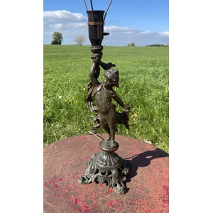 Flot bordlampe af nyere dato i jern/metal - nr. 455125