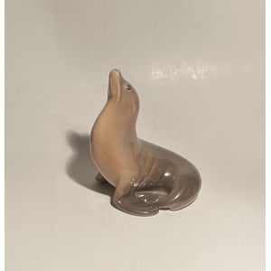 Flot porcelain søløve fra Royal Copenhagen - nr. 011000