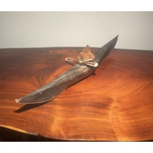 Model af Grønlandsk kajak med fanger ca. 1970erne - nr. 00700
