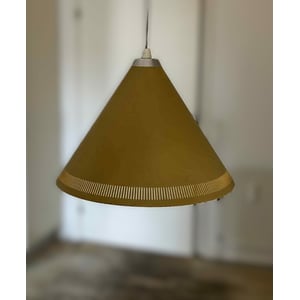 Bent Karlby “Keglen”, hejsependl med skærm af perforeret gullakeret metal - nr. 22544452