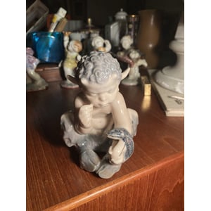 Flot Royal Copenhagen porcelæn pan-figur fra 1960erne- nr. 777111