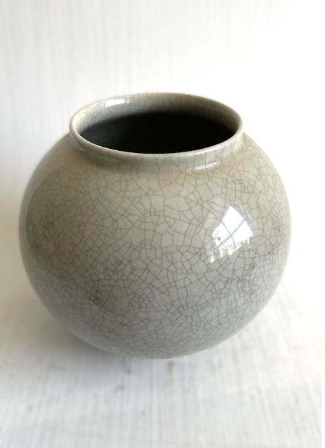 Vintage Lyngby Porcelæn kugleformet vase, grå krakele glasur - nr. 019096