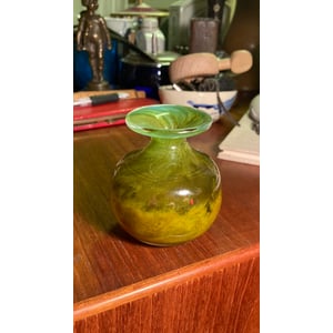 Smuk lille glas vase - nr. 545554158