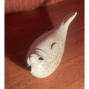 Keramik gråsæl fra Gustavsberg, design af Poul Hoff - nr. 02830