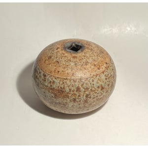 Flot stentøj vase, signeret i bunden - 011360