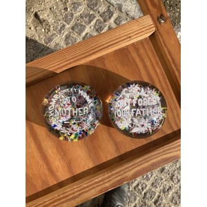 2 stk glas brevvægte - nr. 0517