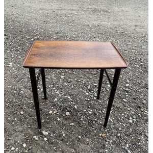 Palisander bord med Kehlet kant - nr. 550825