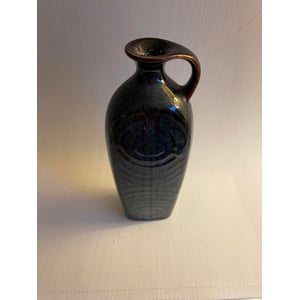 Smuk og enkel Rørstrand keramikvase med hank - nr. 0987