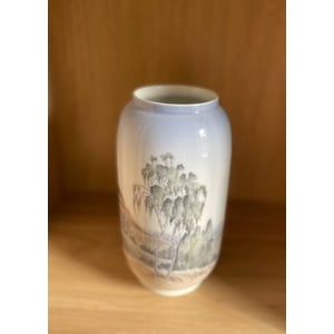 Smuk Royal Copenhagen porcelæn vase - nr. 410