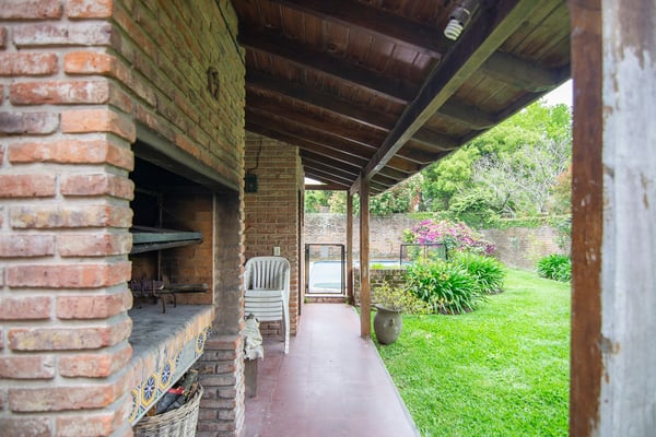 Casa 5 ambientes con Jardín y Pileta, Beccar Residencial — foto 4