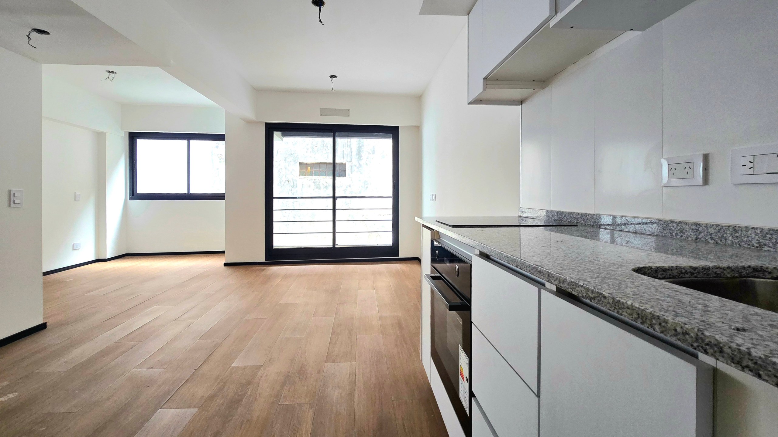 Alquiler departamento de 1 ambiente y medio — foto 1