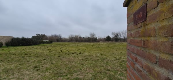 Terreno — foto 1