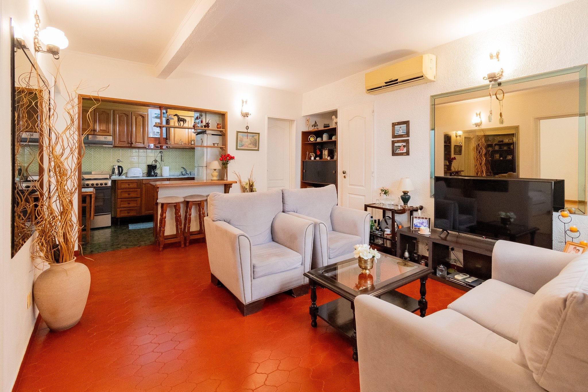 PH 4 AMBIENTES CON TERRAZA PROPIA – SIN EXPENSAS — foto 1