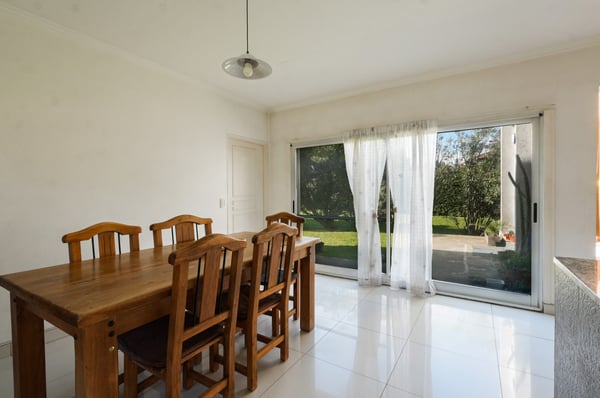 MODERNA CASA DE 4 AMB. COUNTRY  VENADOll, CANNING. — foto 4
