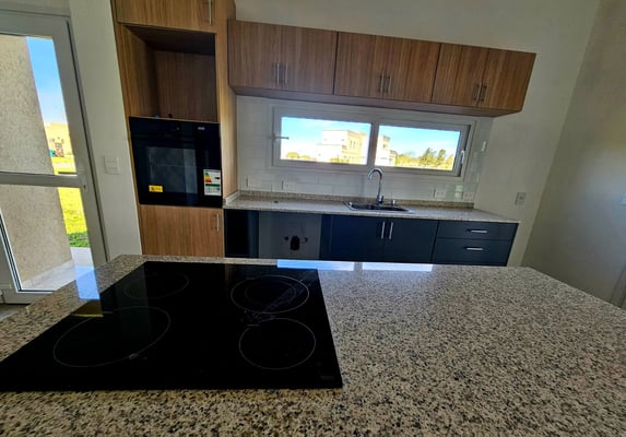 VENTA CASA 4 AMB CON JARDÍN Y PILETA EN SAN SEBASTIÁN — foto 5
