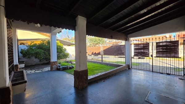 VENTA CASA 4 AMBIENTES CARAPACHAY VICENTE LOPEZ — foto 2