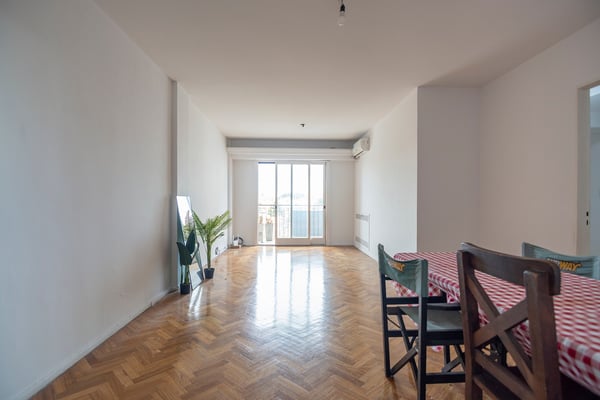 VENTA DEPTO 4 AMBIENTES CON COCHERA EN VICENTE LÓPEZ — foto 3