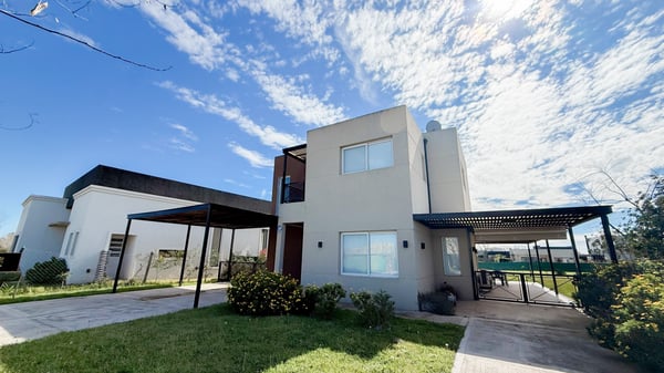 VENTA CASA 4AMB, PILETA, DOBLE LOTE, SAN RAMON PILAR DEL ESTE, PILAR — foto 3