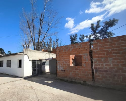 VENTA CASA MULTIFAMILIAR 11 AMB PILAR — foto 2