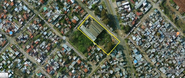 VENTA GALPONES INDUSTRIALES LANUS, TERRENO 5415m2 Y FABRICA 2600m2 CON PUENTES GRUAS, en BLOQUE o SEPARADO — foto 3