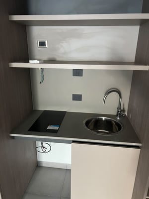 Venta Monoambiente Amplio con  balcón terraza. Torre Deco Armani . Recoleta — foto 5