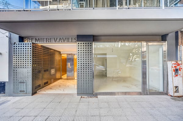 Monoambiente a estrenar en 7º piso al frente, con balcón y placares — foto 3