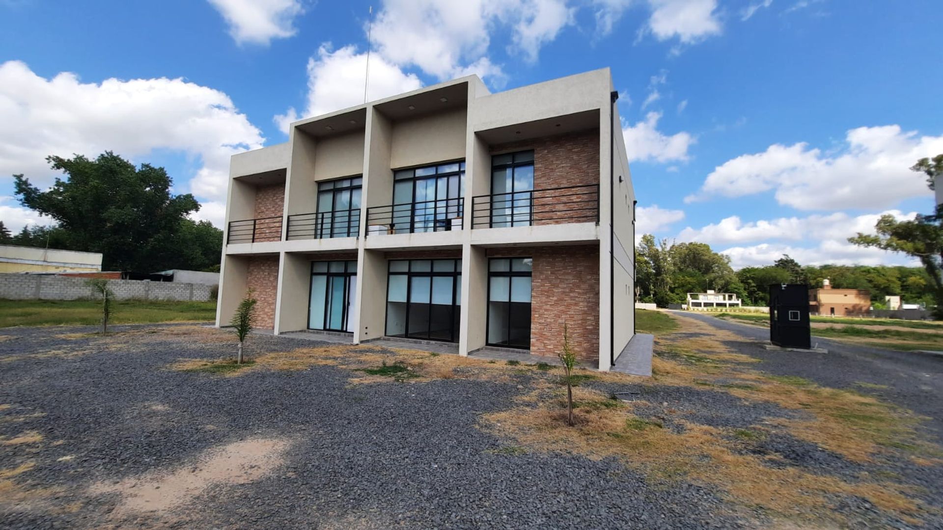 VENTA 2 AMBIENTES PILAR CARABASSA B° LOS OLIVOS — foto 1