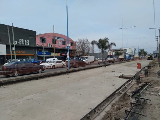 Venta Local Depósito Oficina  Maquinista Savio — foto 3