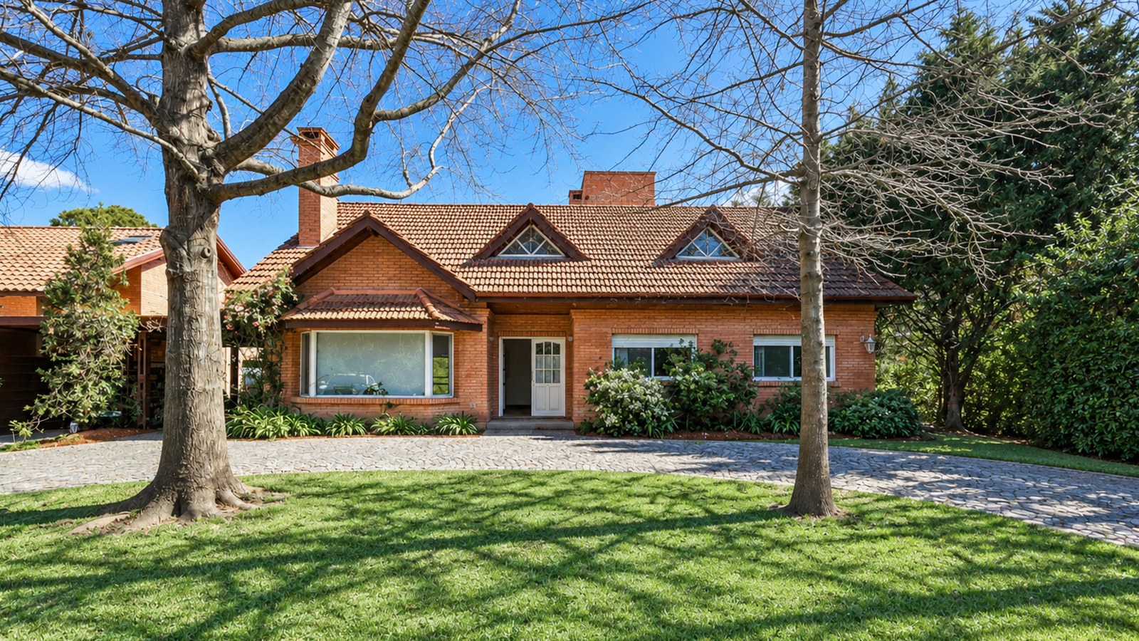 VENTA CASA - LOS CARDALES — foto 1