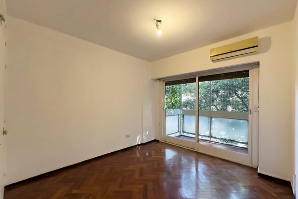 VENTA DEPARTAMENTO 3 AMB Y DEPENDENCIA BALVANERA — foto 2