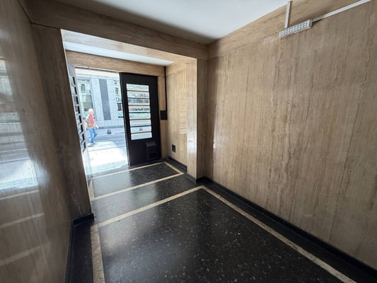 Oficina en Venta - Microcentro - A refaccionar — foto 4