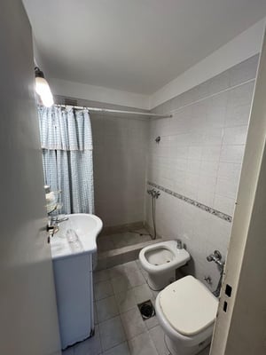VENTA DEPTO 3 AMBIENTES EN BALVANERA A REFACCIONAR — foto 5