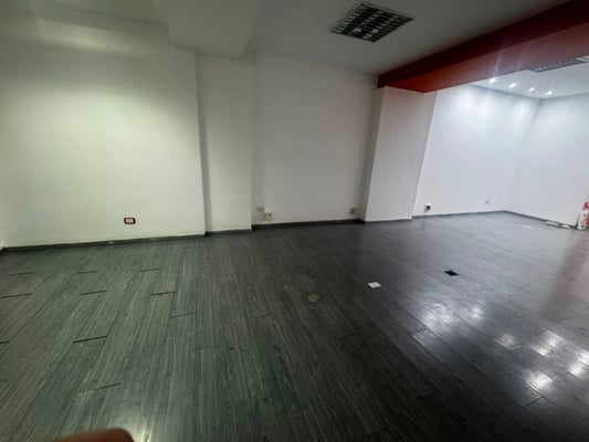 VENTA LOCAL COMERCIAL EN BALVANERA — foto 5
