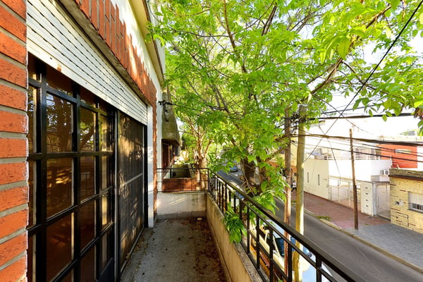 VENTA PH MULTIFAMILIAR CON TERRAZA EN MUNRO — foto 2
