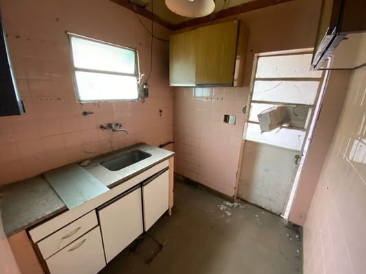 VENTA CASA 3 AMB.COCHERA A RECICLAR APTO CREDITO. — foto 2