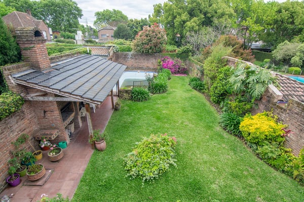Casa 5 ambientes con Jardín y Pileta, Beccar Residencial — foto 2