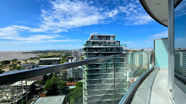 VENTA  TRIPLEX  4 AMB A ESTRENAR INFINITY — foto 3