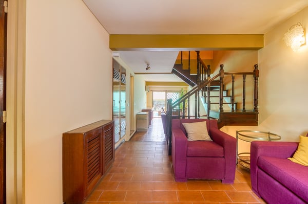 Casa Dúplex en Venta en Villa del Parque | 4 Dormitorios | Cochera | Jardín, Pileta y Quincho | — foto 2
