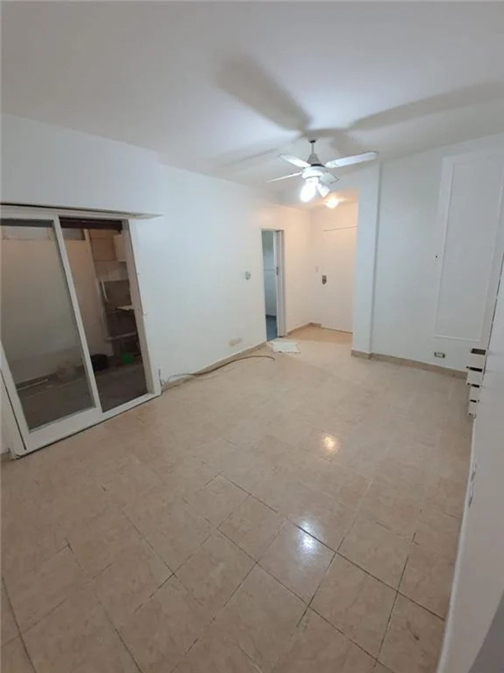 ALQUILER DEPARTAMENTO 2 AMB EN ALMAGRO CON PATIO — foto 1