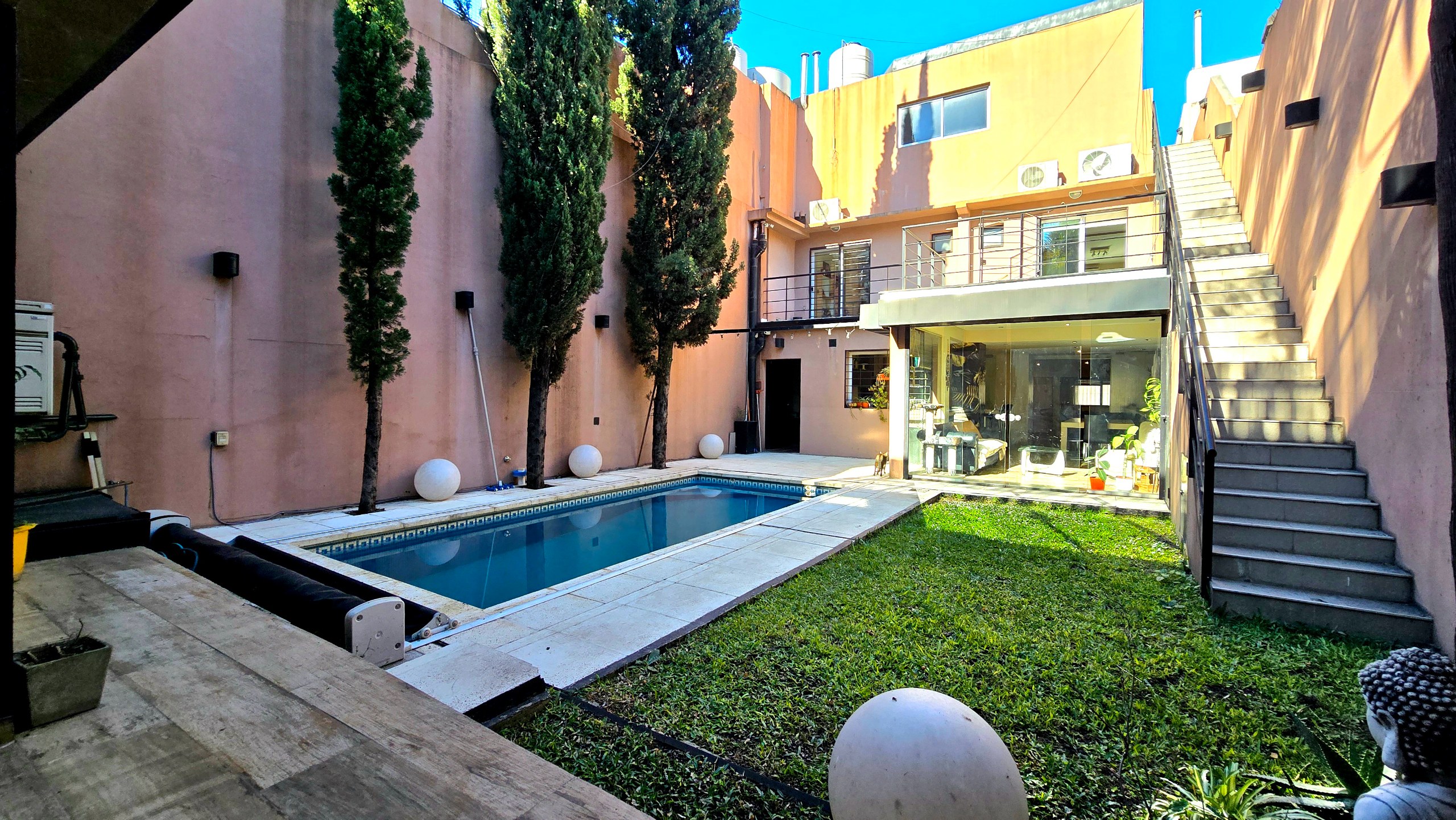VENTA CASA 6 AMB PILETA PARQUE CHACABUCO CAPITAL FEDERAL — foto 1