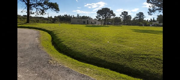 Terreno — foto 1