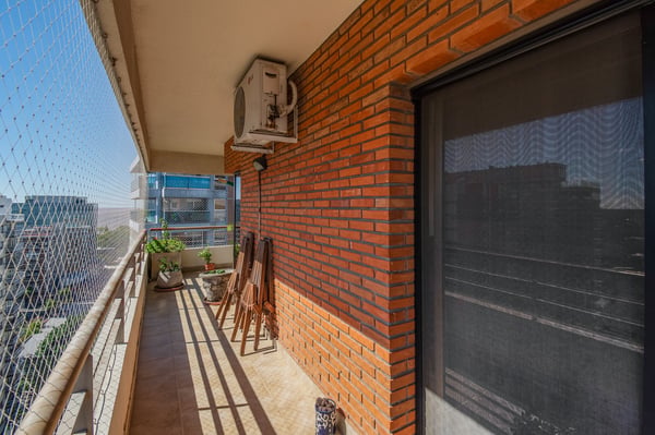 VENTA DEPTO 4 AMB CON VISTA AL RÍO Y DOS COCHERAS — foto 4