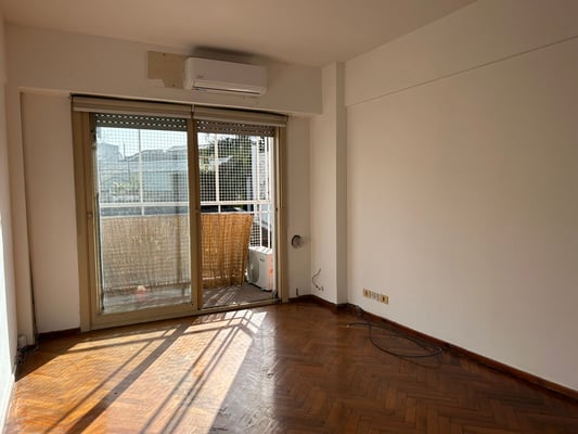 VENTA | Dto. 3 ambientes con balcón y lavadero | Muy luminoso | Palermo — foto 2