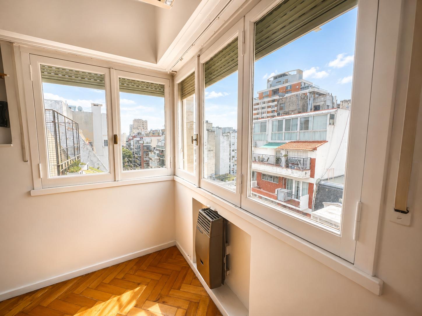 VENTA 3 AMB. RECOLETA BALCÓN MUY LUMINOSO BAULERA — foto 1