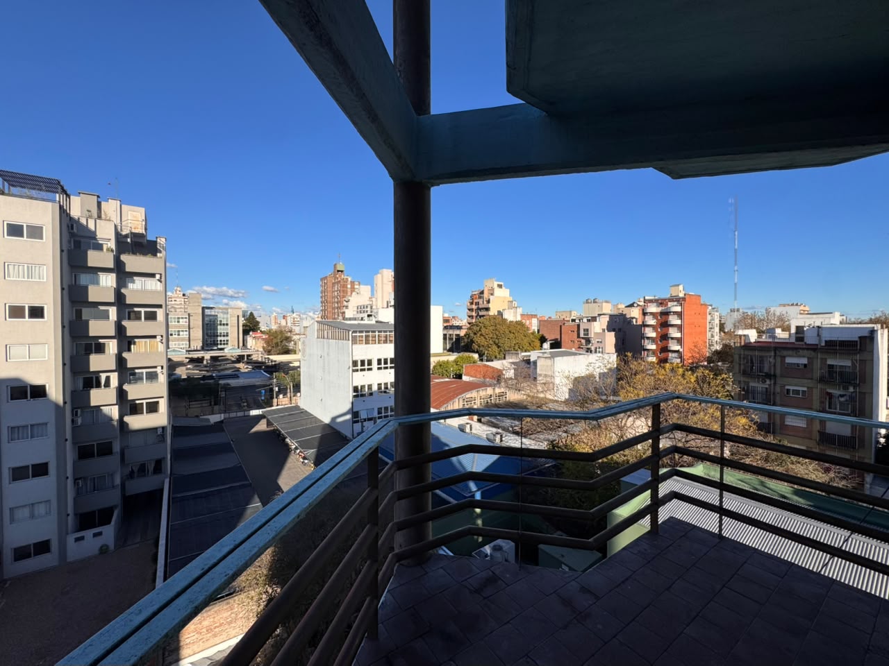 Departamento 2 ambientes 6° piso Morón centro — foto 1