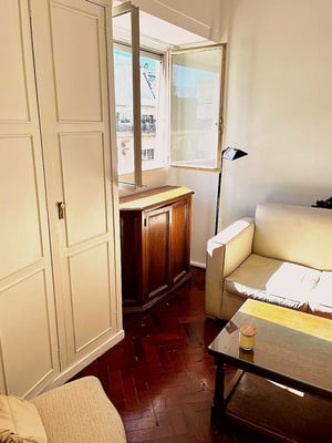 VENTA 2 AMB RECOLETA FRENTE BALCON AMUEBLADO — foto 4