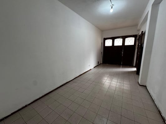 VENTA CASA 3 AMB CON PATIO  LANUS OESTE — foto 3