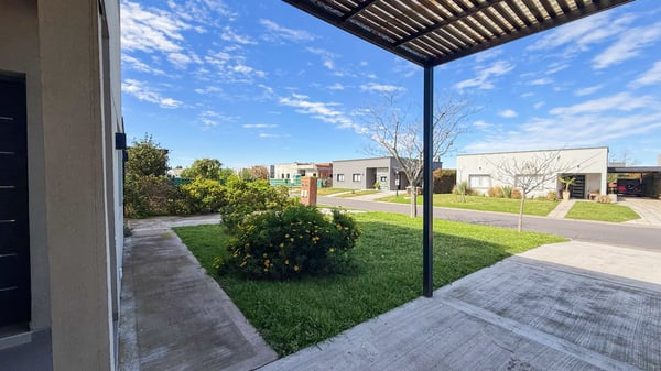 VENTA CASA 4AMB, PILETA, DOBLE LOTE, SAN RAMON PILAR DEL ESTE, PILAR — foto 5