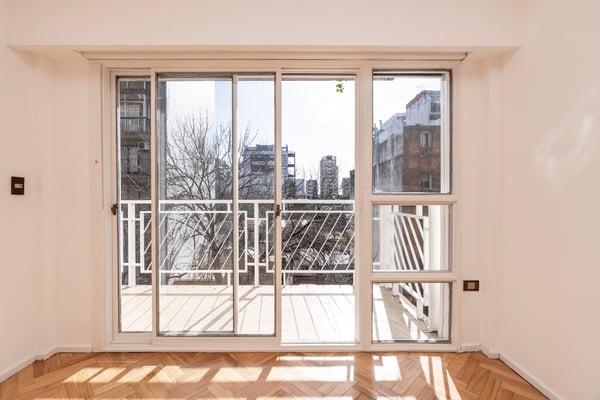 VENTA PISO 3 AMB. C/DEPENDENCIA, ESPACIO GUARDACOCHE Y BAULERA - LAS CAÑITAS / PALERMO — foto 3