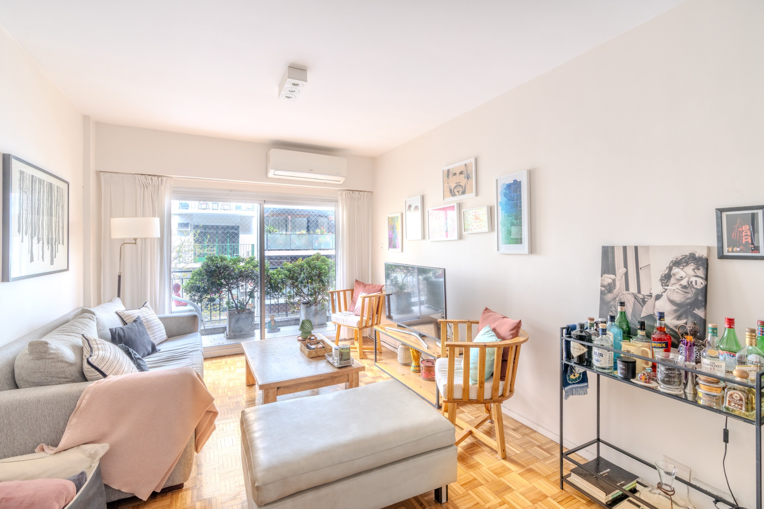 Venta 4 ambientes con dependencia y cochera en la mejor zona — foto 1